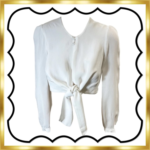 Reformation open front tie front Viscose V-Neck crop Top (2) - Picture 4 of 14